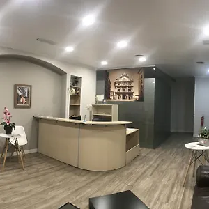 Apart-hotel Iruna 